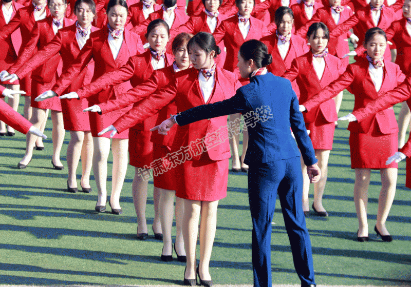 2024年甘肃东方航空高铁学校报名须知